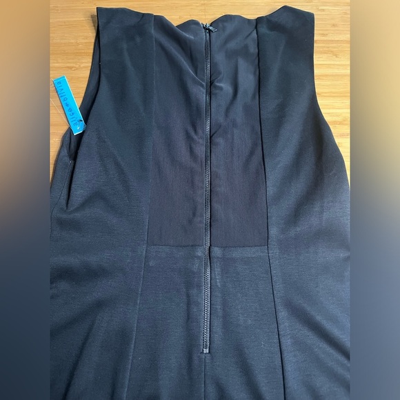 NWT Alice + Olivia- Black Dress. Size 8 - Picture 7 of 9